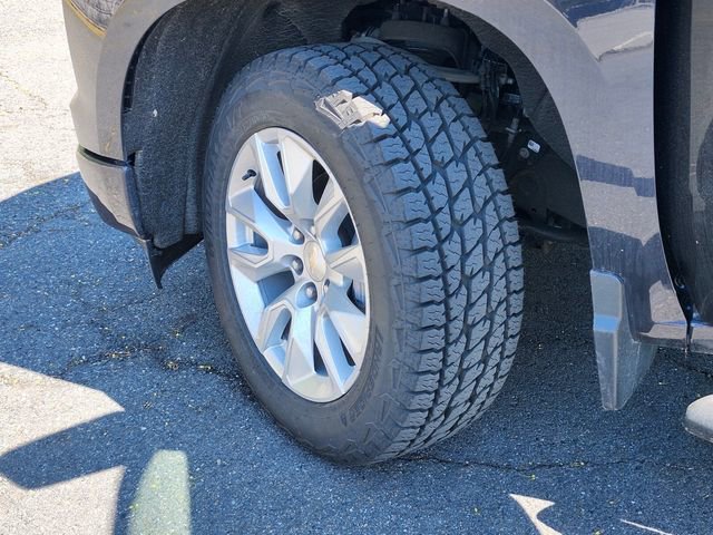 Used 2023 Chevrolet Silverado 1500 Custom AWD/4WD image 32