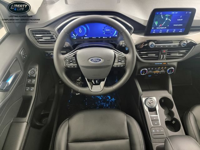 Certified 2022 Ford Escape Titanium w/ Class II Trailer Tow Package AWD/4WD image 27