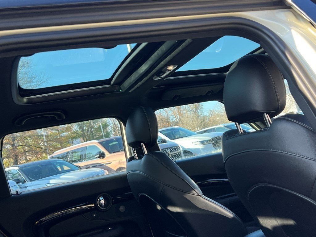 Used 2017 MINI Cooper Clubman S image 13