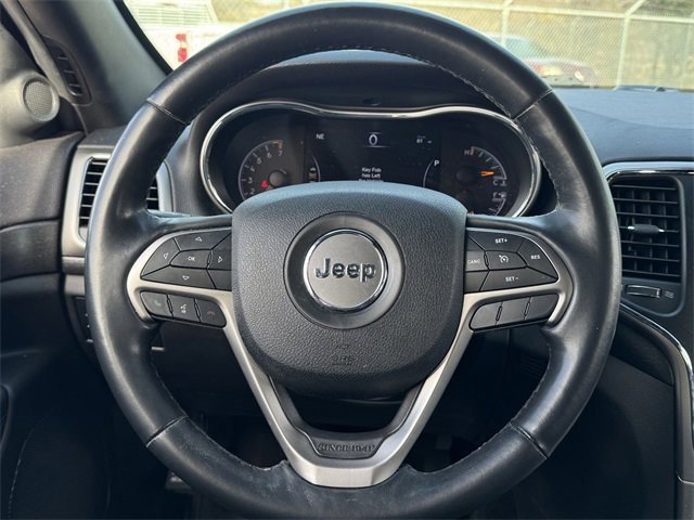 Used 2018 Jeep Grand Cherokee Altitude image 12
