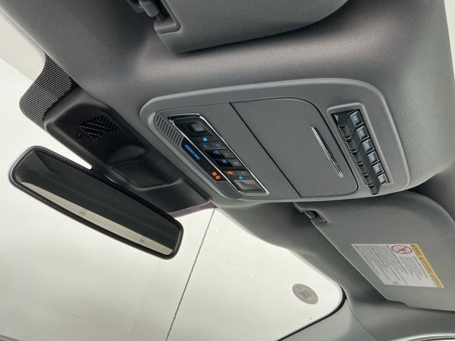 Certified 2025 Ford F350 Lariat w/ FX4 Off-Road Package image 24