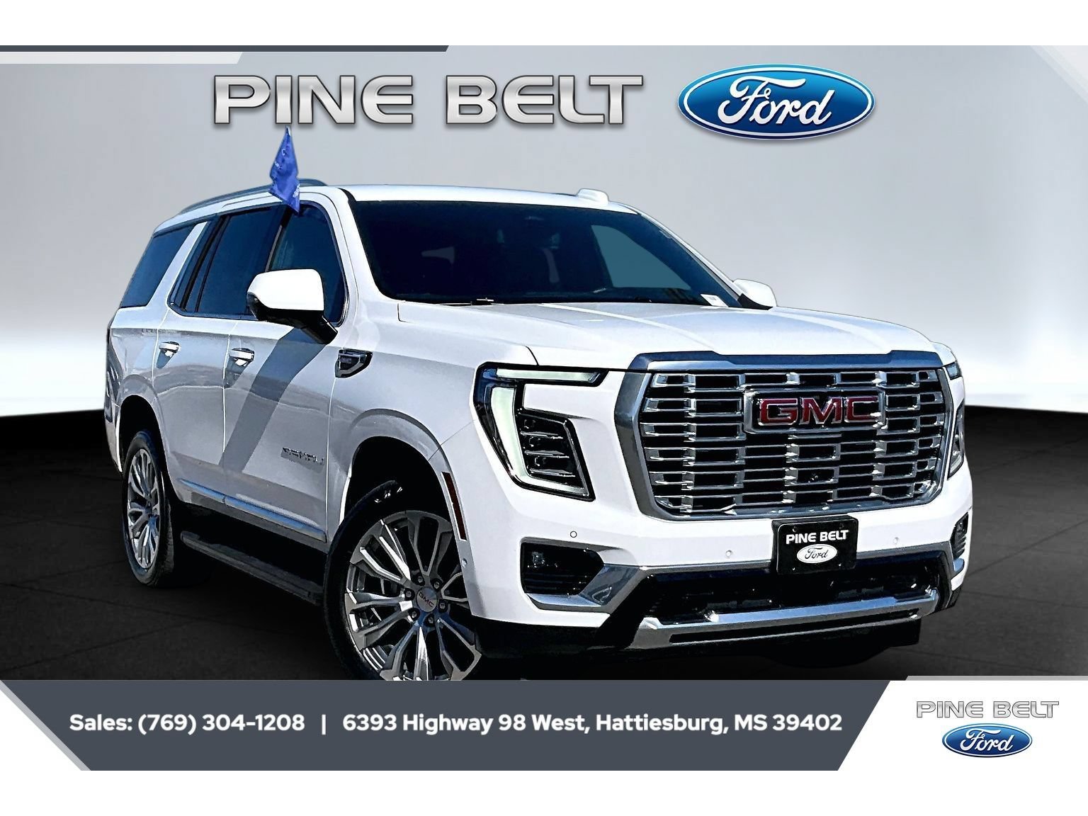 Used 2025 GMC Yukon Denali AWD/4WD image 1