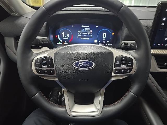 Certified 2025 Ford Explorer Active w/ Active Comfort Package AWD/4WD image 20