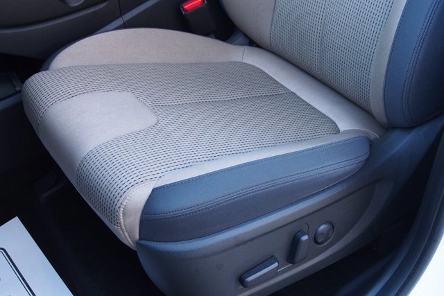 Used 2023 Hyundai Santa Fe SEL image 17