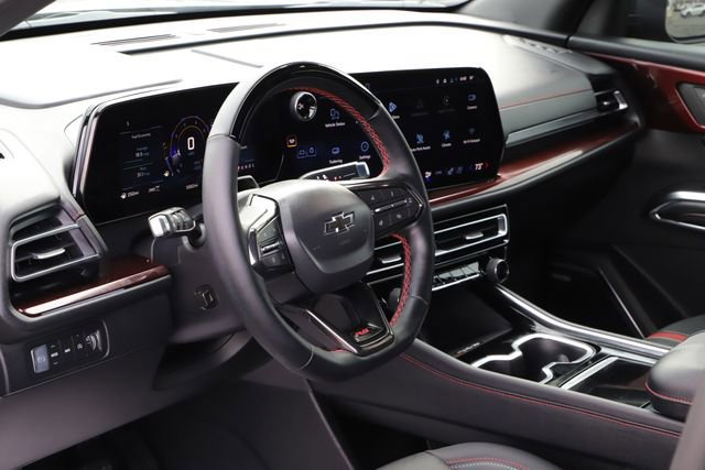 Used 2026 Chevrolet Traverse RS AWD/4WD image 14