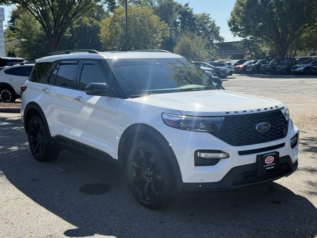 Certified 2023 Ford Explorer ST w/ Equipment Group 401A image 7