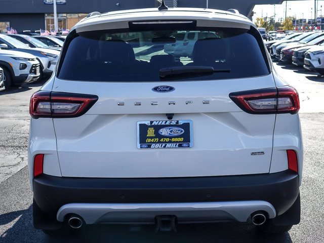 Certified 2023 Ford Escape SE w/ PHEV Premium Package image 4