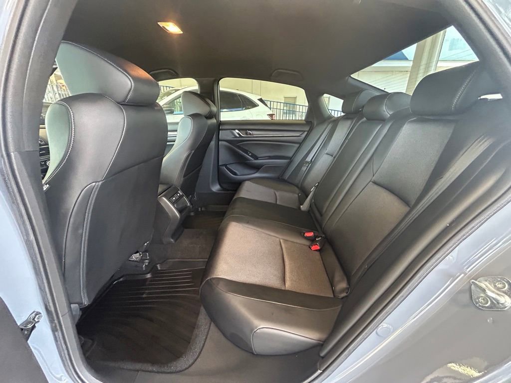 Used 2022 Honda Accord Sport image 32