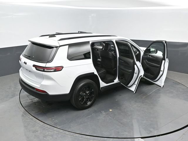 Used 2024 Jeep Grand Cherokee L Laredo AWD/4WD image 26