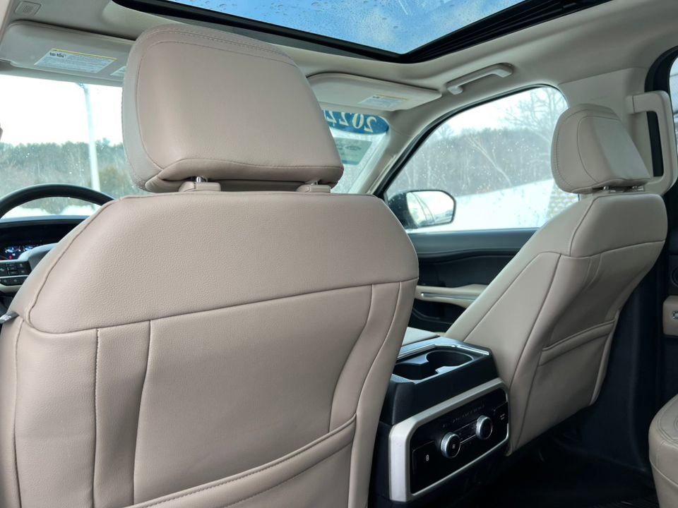 Certified 2022 Ford Expedition Limited image 41
