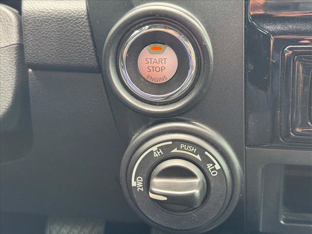 Used 2021 Nissan Titan PRO-4X AWD/4WD image 21
