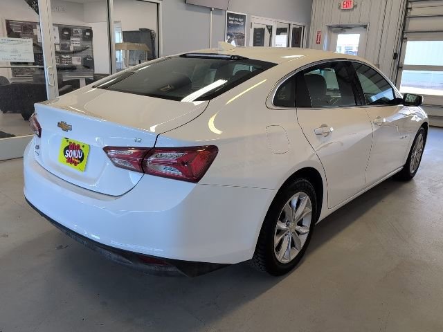 Used 2022 Chevrolet Malibu LT FWD image 5