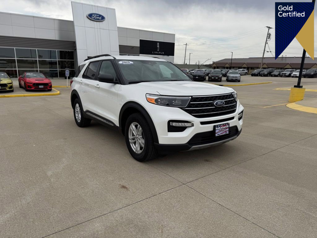 Certified 2023 Ford Explorer XLT w/ Equipment Group 202A