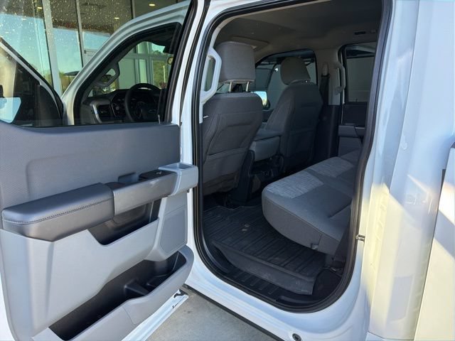 Certified 2023 Ford F150 XLT w/ Trailer Tow Package AWD/4WD image 12