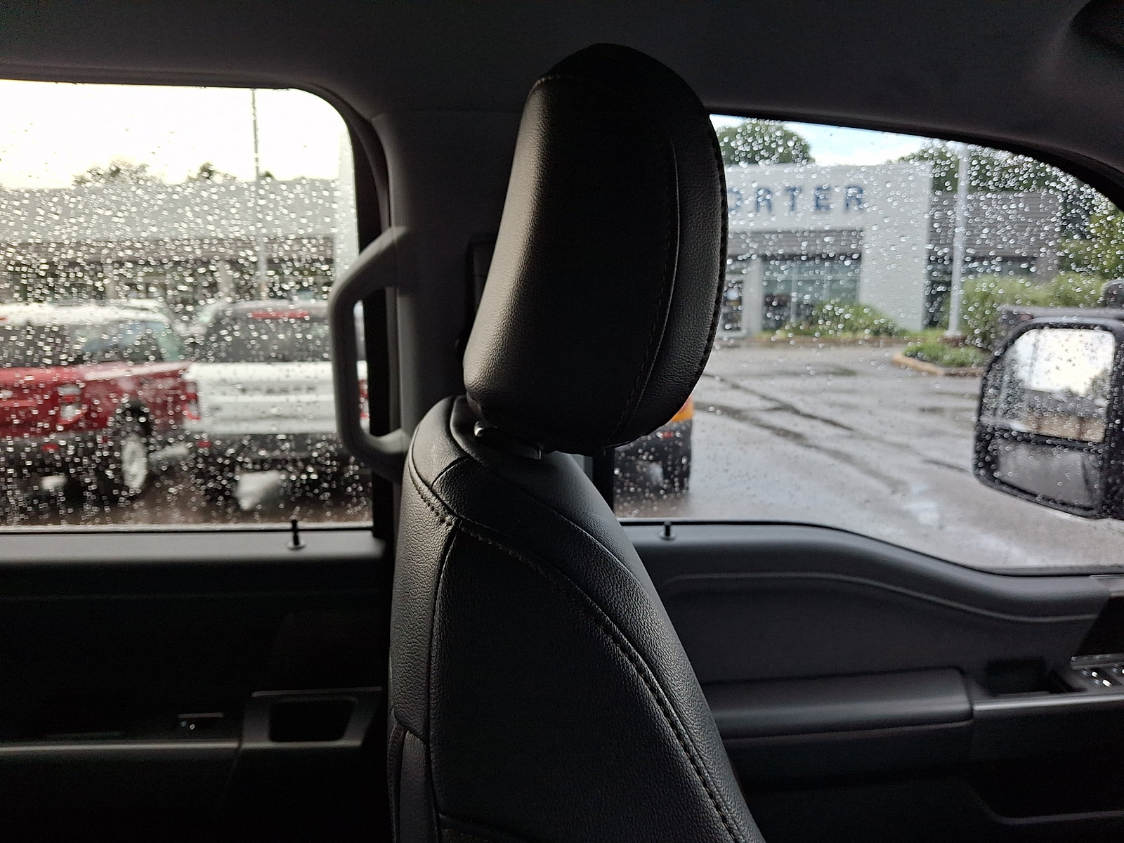 Certified 2026 Ford F250 Lariat w/ Black Appearance Package AWD/4WD image 11