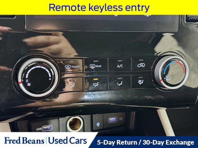 Used 2023 Hyundai Tucson SEL w/ Winter Package image 18