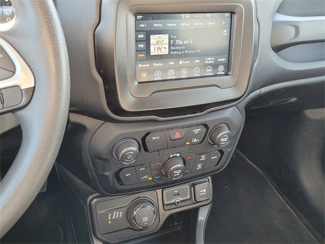 Used 2021 Jeep Renegade Sport w/ Sport Appearance Group image 17