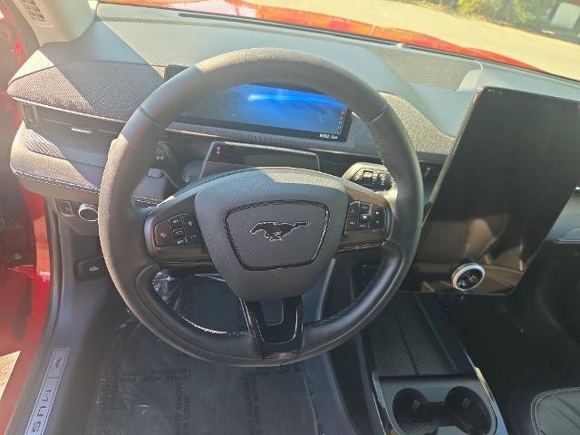 Certified 2021 Ford Mustang Mach-E Premium AWD/4WD image 17