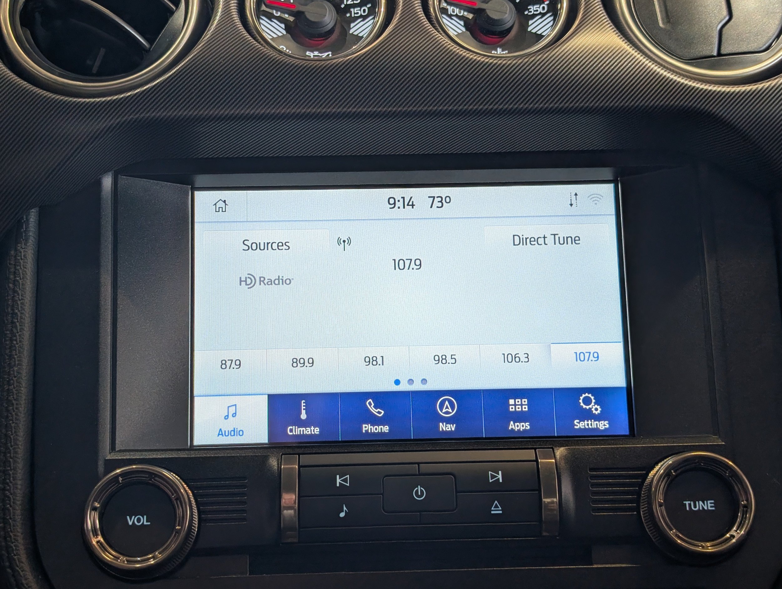Certified 2020 Ford Mustang Shelby GT350 w/ Technology Package RWD image 24