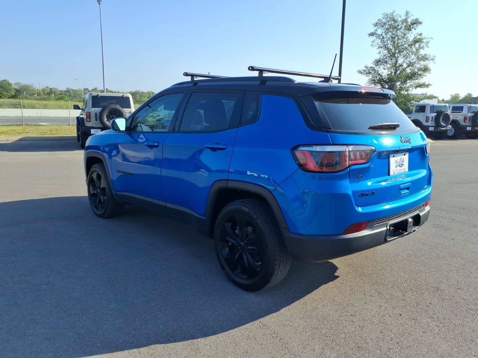 Used 2020 Jeep Compass Latitude AWD/4WD image 5