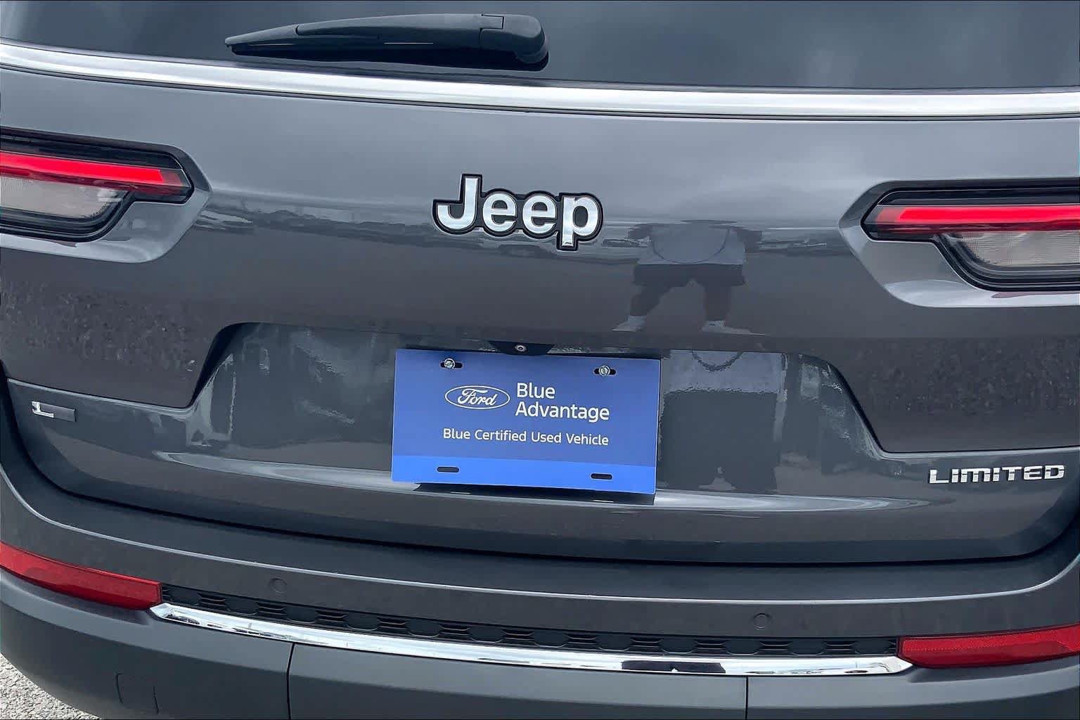 Used 2021 Jeep Grand Cherokee L Limited w/ Trailer Tow Group (B) RWD image 10