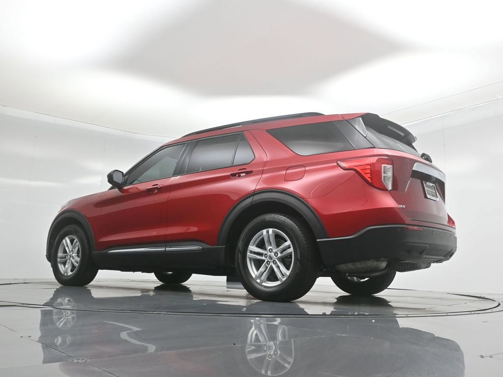 Certified 2024 Ford Explorer XLT image 19