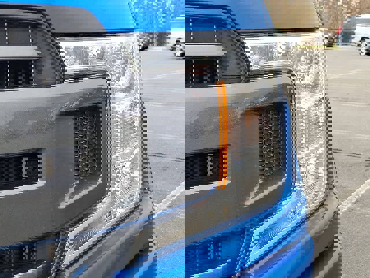 Certified 2019 Ford F150 XLT w/ Equipment Group 302A Luxury image 30