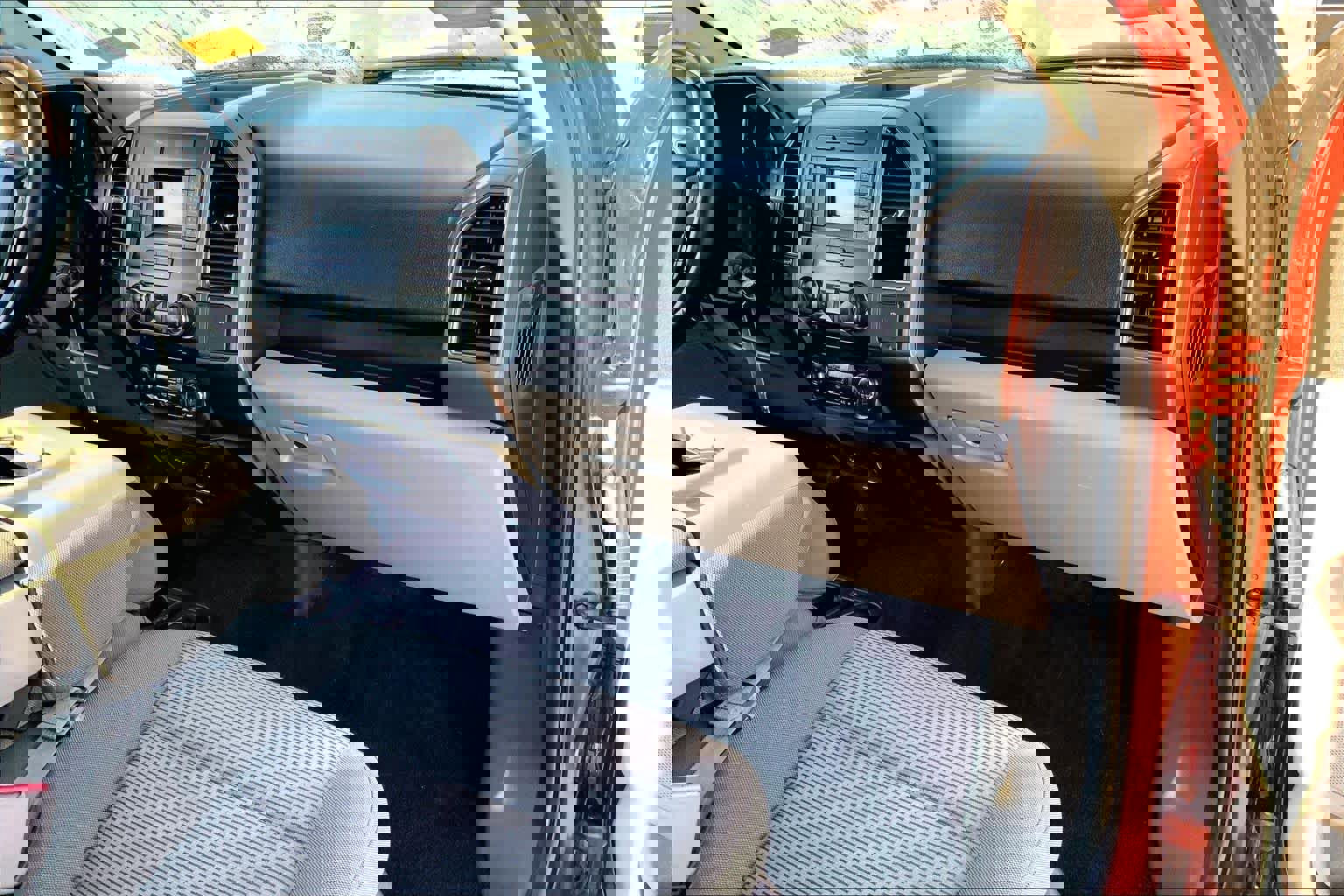 Certified 2017 Ford F150 XLT w/ Equipment Group 301A Mid image 16