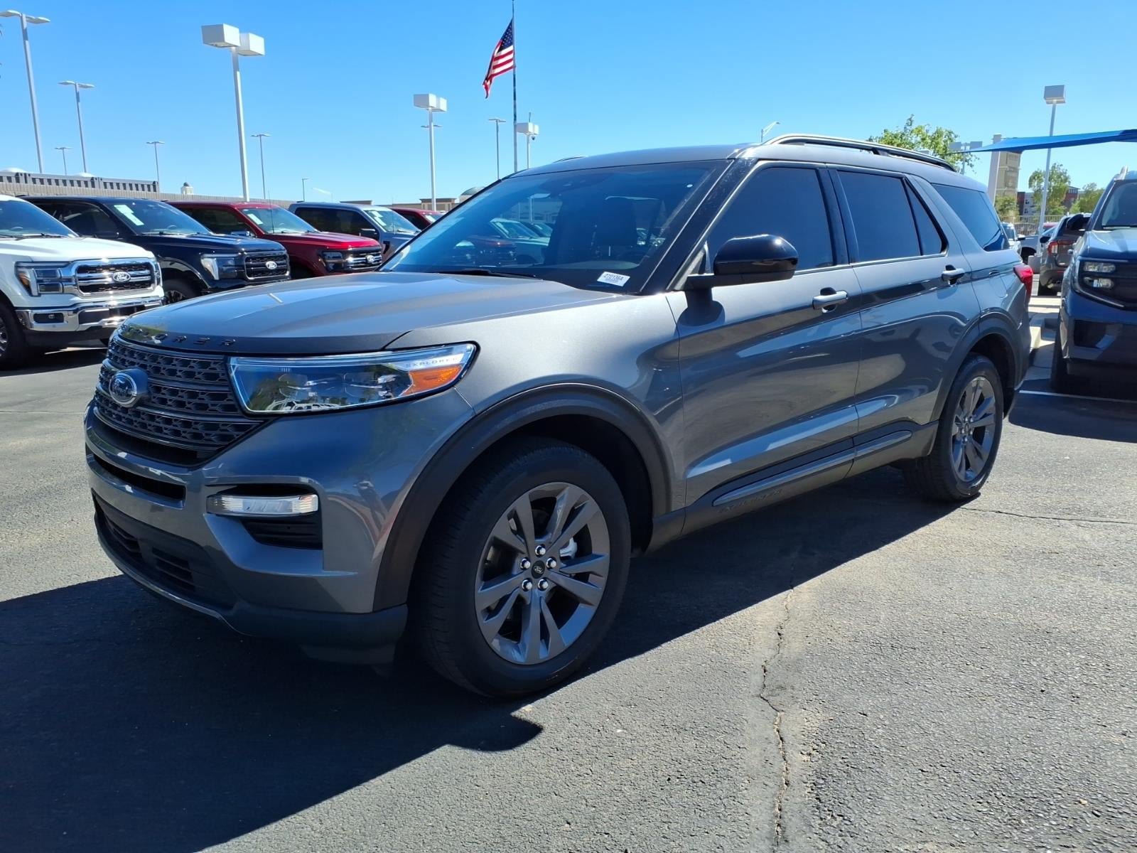 Certified 2023 Ford Explorer XLT w/ Equipment Group 202A AWD/4WD image 8