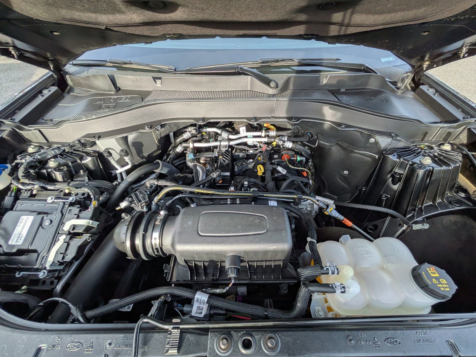 Certified 2023 Ford Explorer XLT w/ Equipment Group 202A image 10