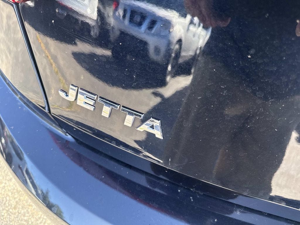 Used 2019 Volkswagen Jetta SEL FWD image 5