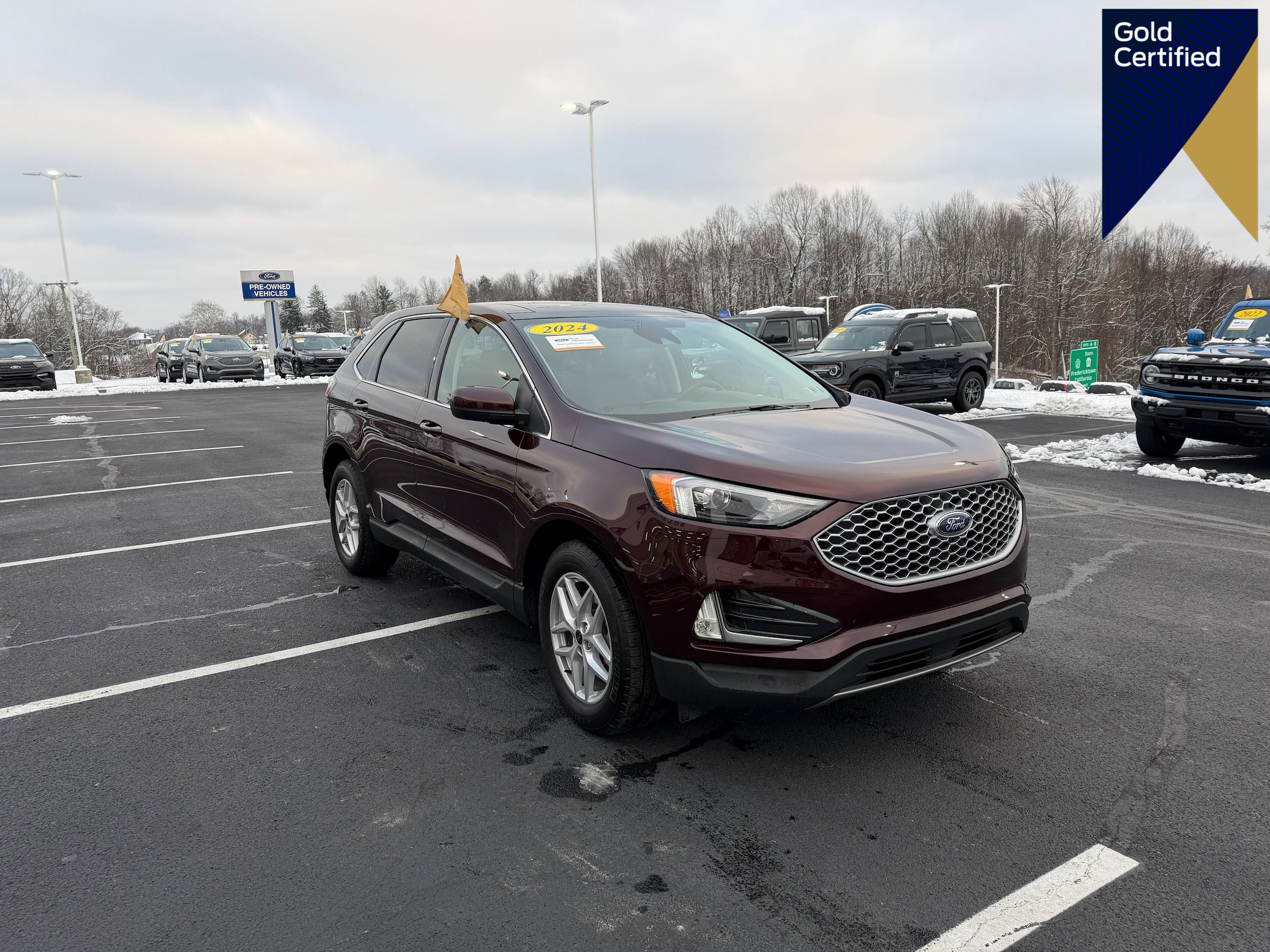 Certified 2024 Ford Edge SEL w/ Convenience Package image 1