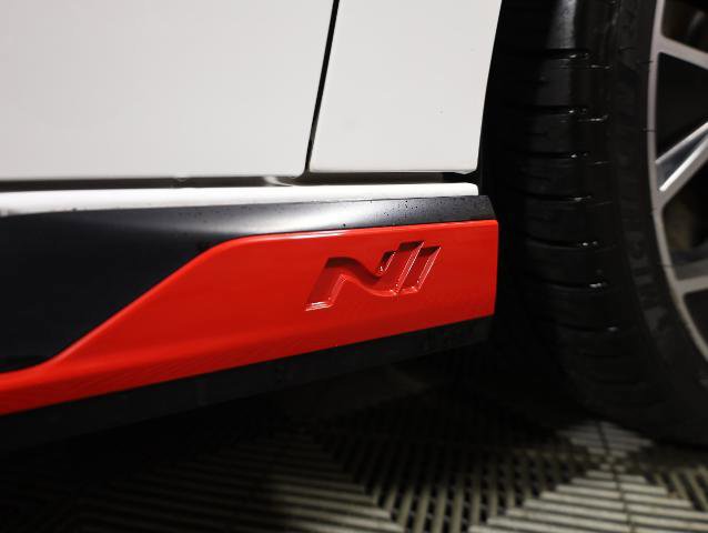 Used 2023 Hyundai Elantra N image 25