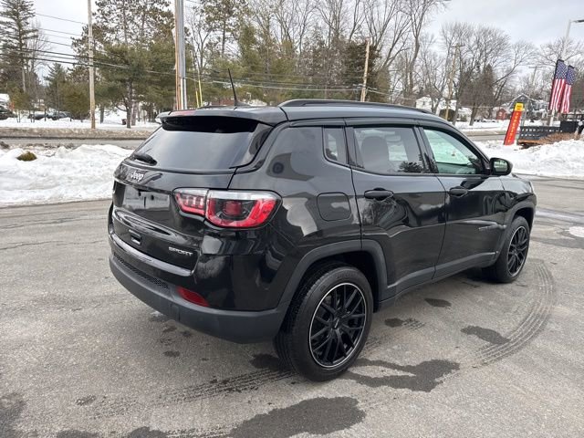 Used 2018 Jeep Compass Sport w/ Tech Group FWD image 6