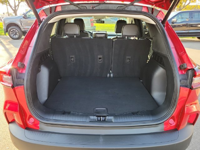 Certified 2024 Ford Escape Platinum AWD/4WD image 32