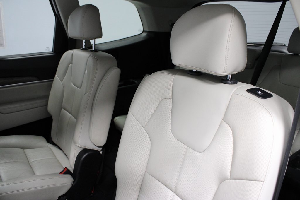 Used 2022 Kia Telluride EX w/ EX Premium Package image 23