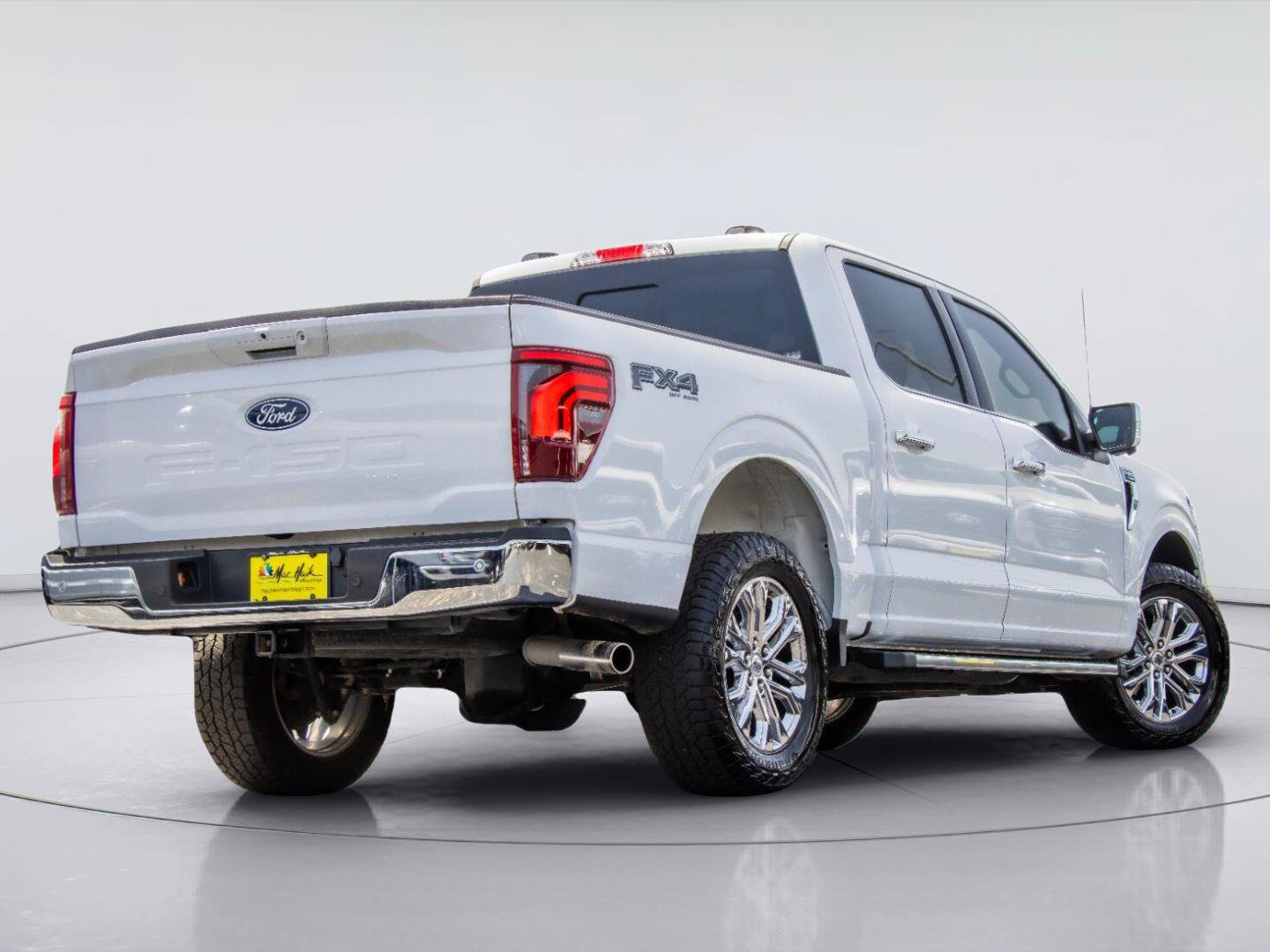 Certified 2025 Ford F150 Lariat w/ Equipment Group 501A Mid AWD/4WD image 4