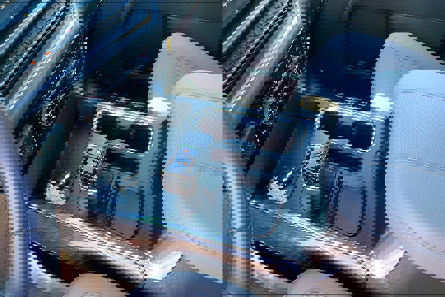 Used 2023 Chevrolet Silverado 1500 LTZ w/ LTZ Premium Package image 17