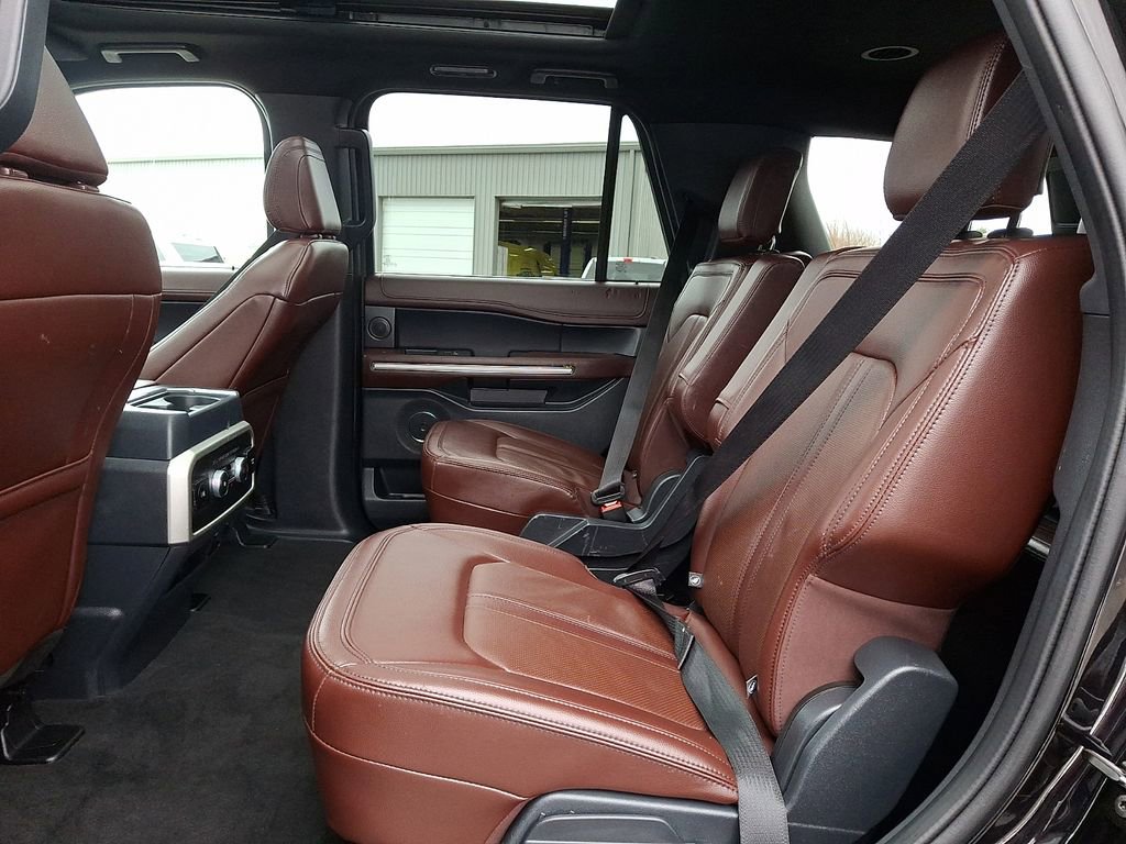 Certified 2024 Ford Expedition Limited image 10