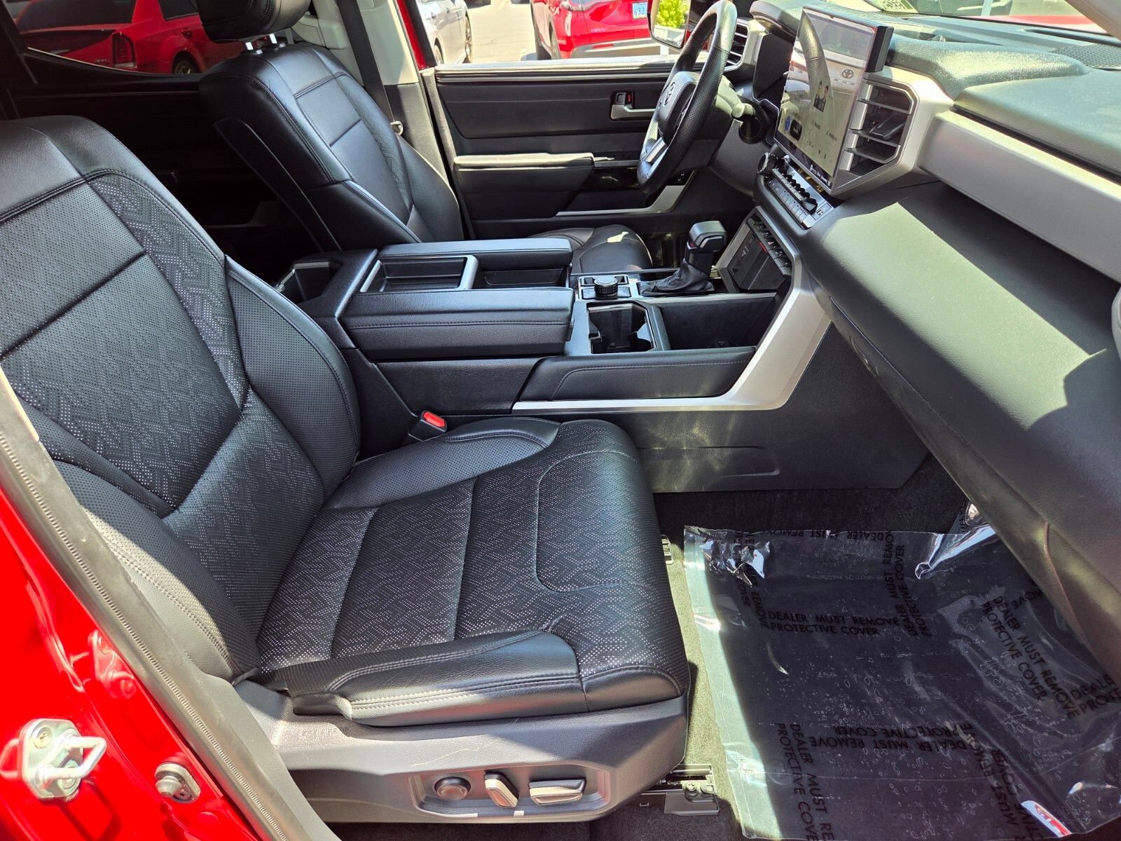Used 2023 Toyota Tundra Limited w/ TRD Off-Road Package AWD/4WD image 15
