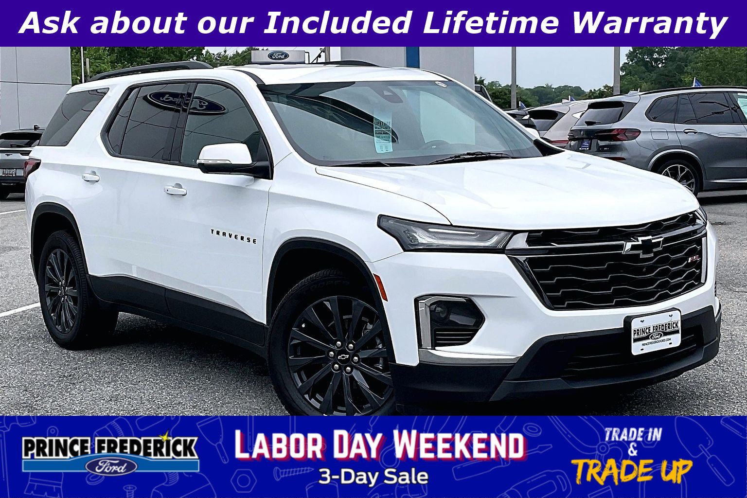 Used 2023 Chevrolet Traverse RS