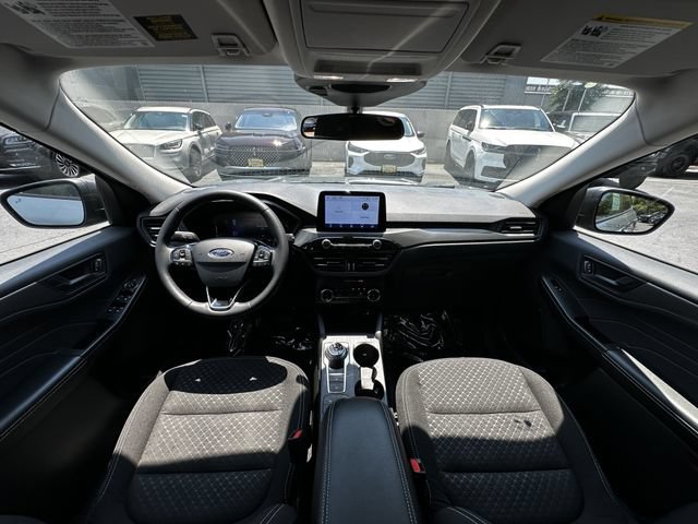 Certified 2023 Ford Escape Active AWD/4WD image 3