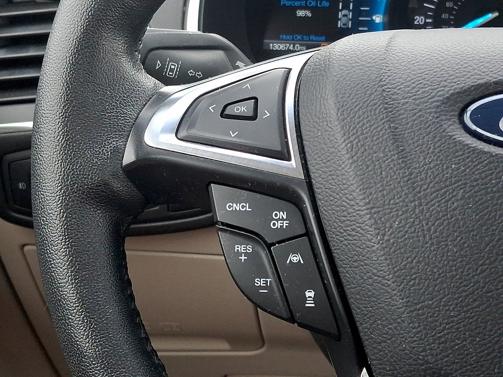 Certified 2020 Ford Edge Titanium FWD image 20