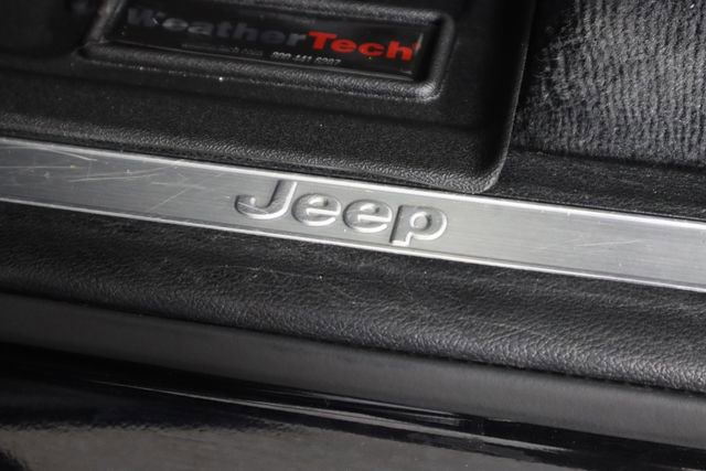 Used 2023 Jeep Grand Cherokee L Overland image 38