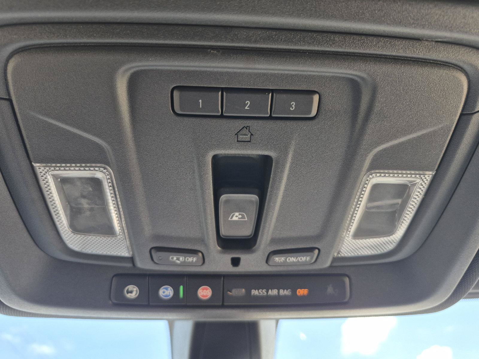 Used 2020 GMC Sierra 1500 AT4 w/ AT4 Premium Package AWD/4WD image 7