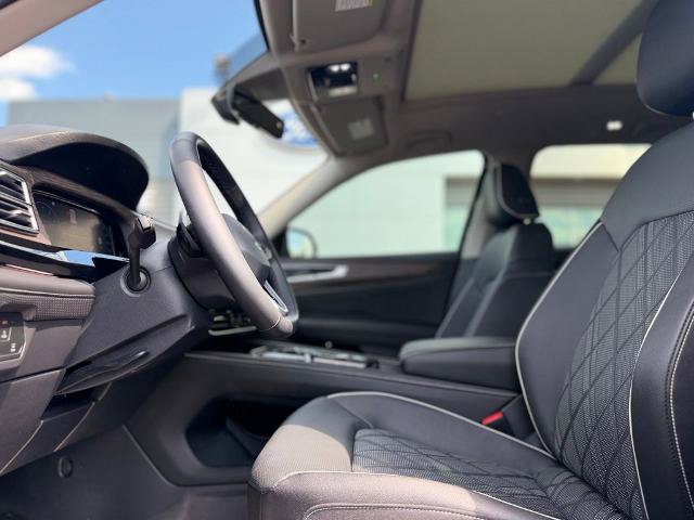 Used 2026 Volkswagen Atlas SEL Premium R-Line AWD/4WD image 16