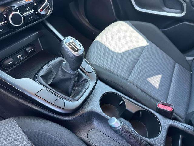 Used 2021 Kia Soul LX FWD image 27