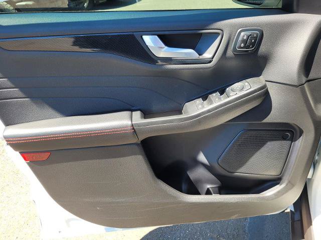 Certified 2023 Ford Escape ST-Line Elite AWD/4WD image 22