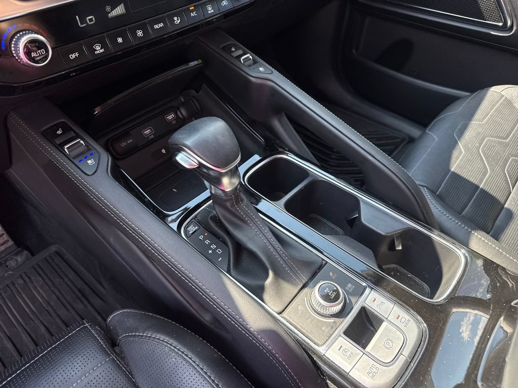 Used 2022 Kia Telluride SX w/ SX Prestige Package AWD/4WD image 21