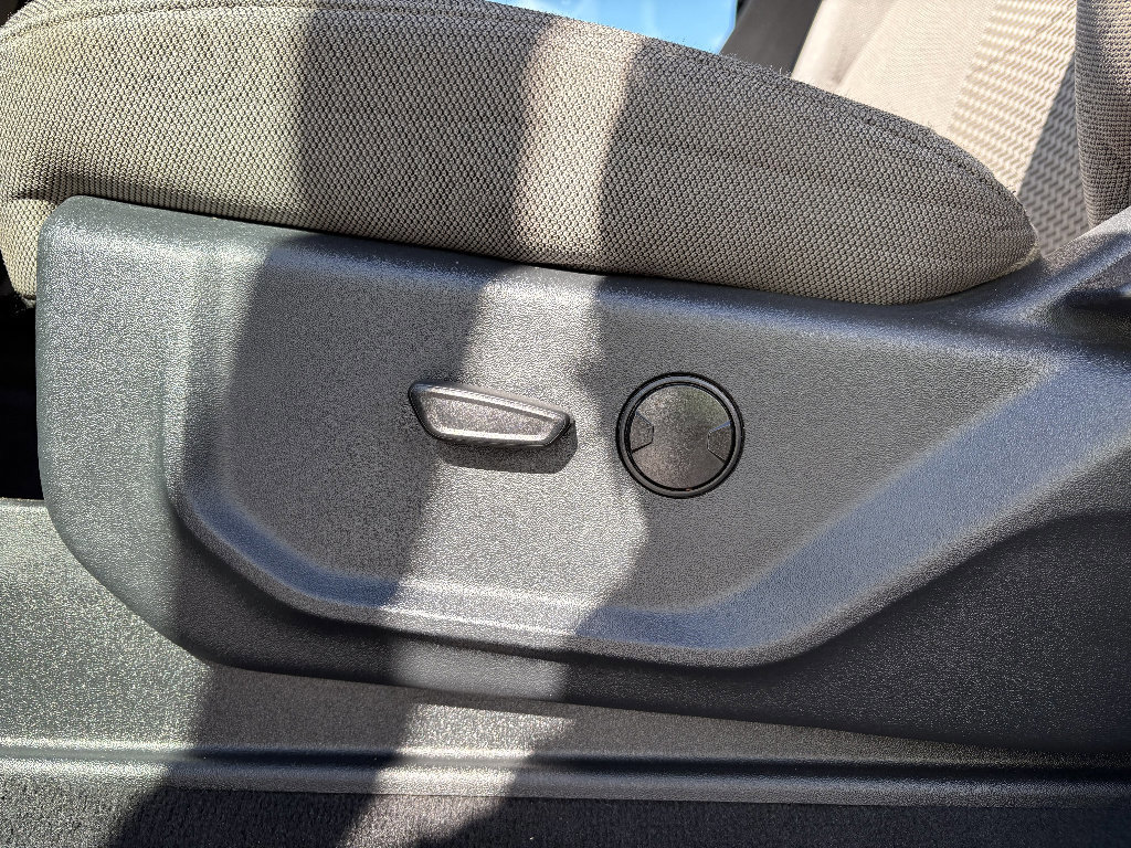 Certified 2022 Ford F350 XLT w/ XLT Premium Package image 31